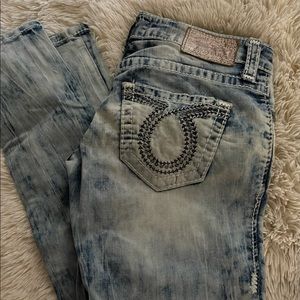 Lucky brand skinny jeans size 27